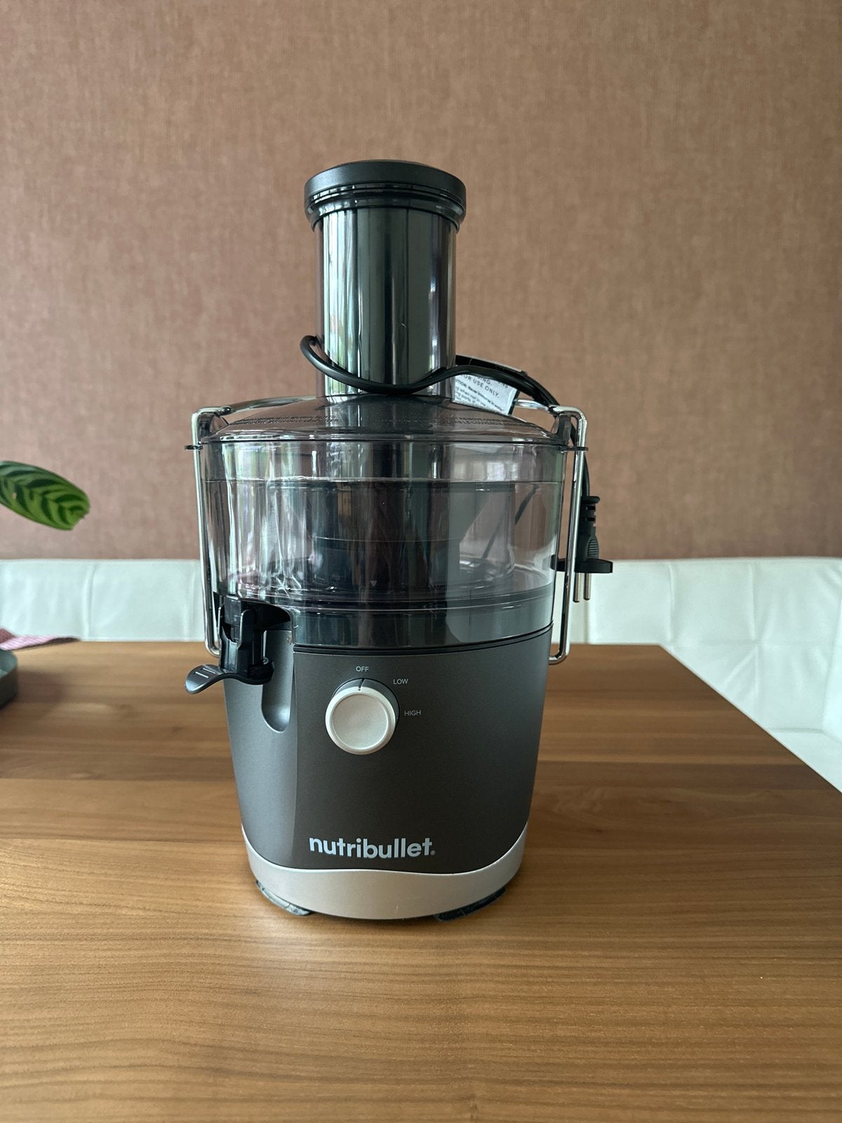 Nutribullet Juicer - Zo goed als nieuw, Ophalen of Verzenden, Zo goed als nieuw, Elektrisch, Sapcentrifuge