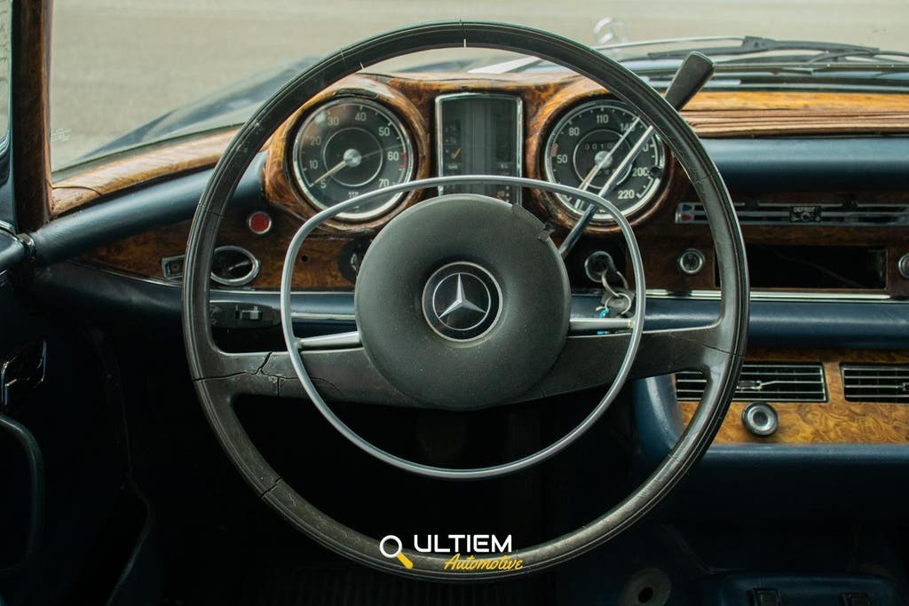 Mercedes-Benz 280 SE Coupe W111 Flachkühler Ongerestaureerd, foto 10