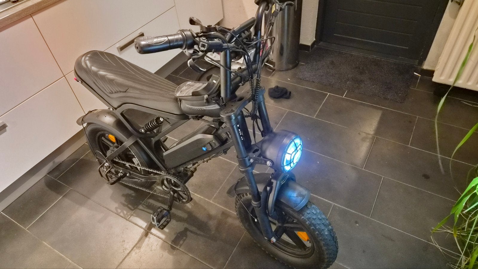 V20 Mini Fatbike - Elektrische Fiets, Overige merken, Versnellingen, Zo goed als nieuw, Schijfrem