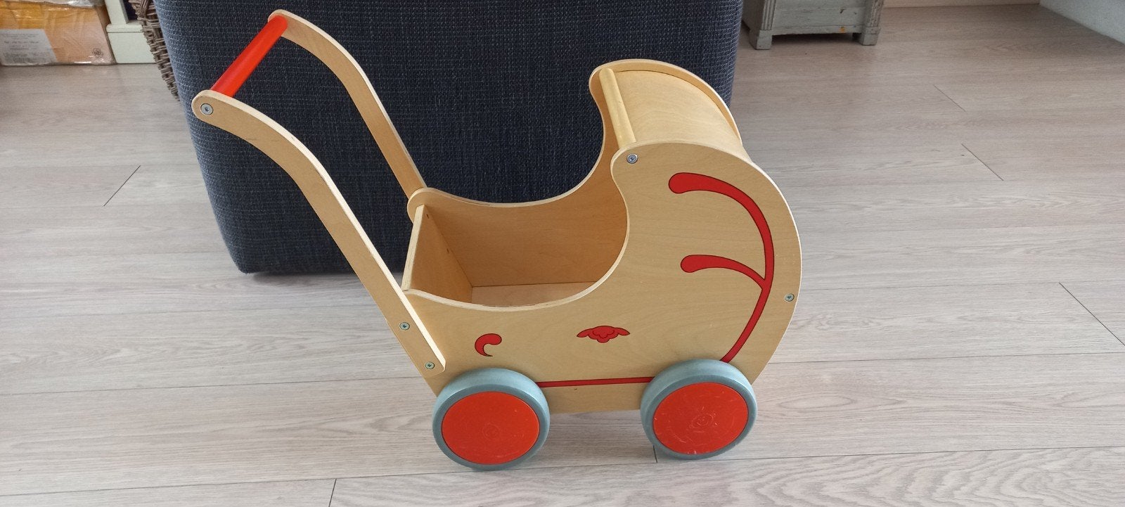 houten poppen-wandelwagen van Educo, Ophalen, Gebruikt, Duw- of Trekspeelgoed