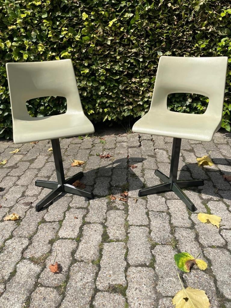 Vintage schoolstoeltjes, Ophalen, Gebruikt, Stoel(en)