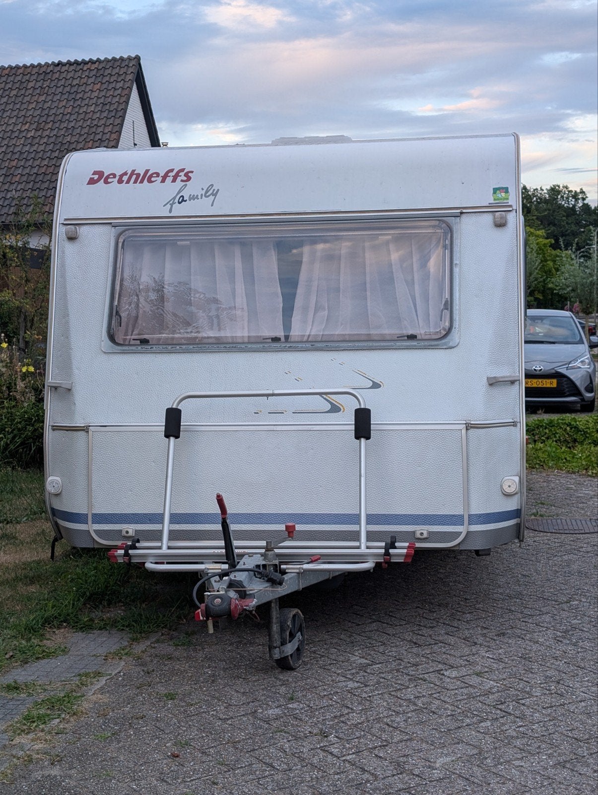 Nette Dethleffs Caravan Stapelbed Vastbed Treinzit Rijklaar, Caravans en Kamperen, Caravans, Treinzit, 750 - 1000 kg, Particulier