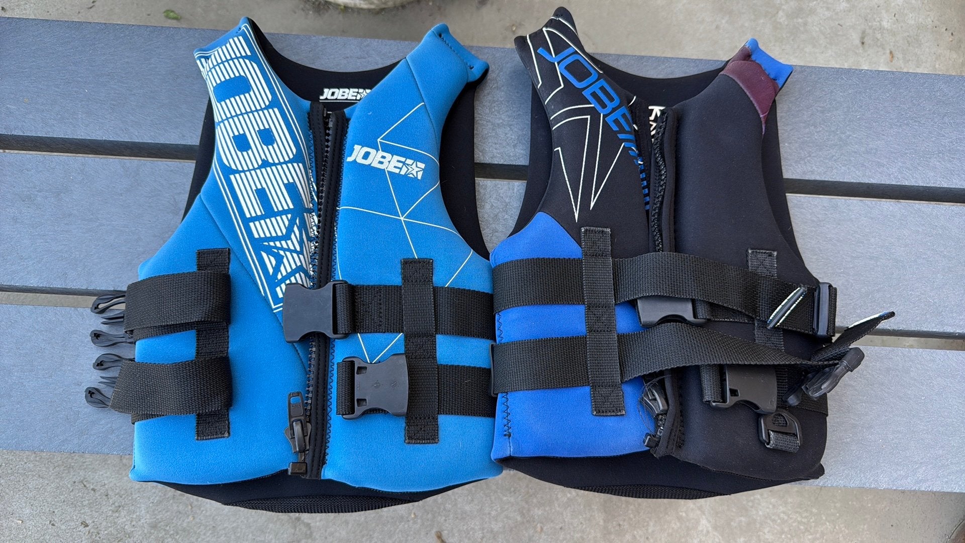 2 Jobe Neopreen Zwemvesten voor Kinderen- Maat S/M, Watersport en Boten, Watersportkleding, Ophalen, Gebruikt, Kind, Reddingsvest of Zwemvest