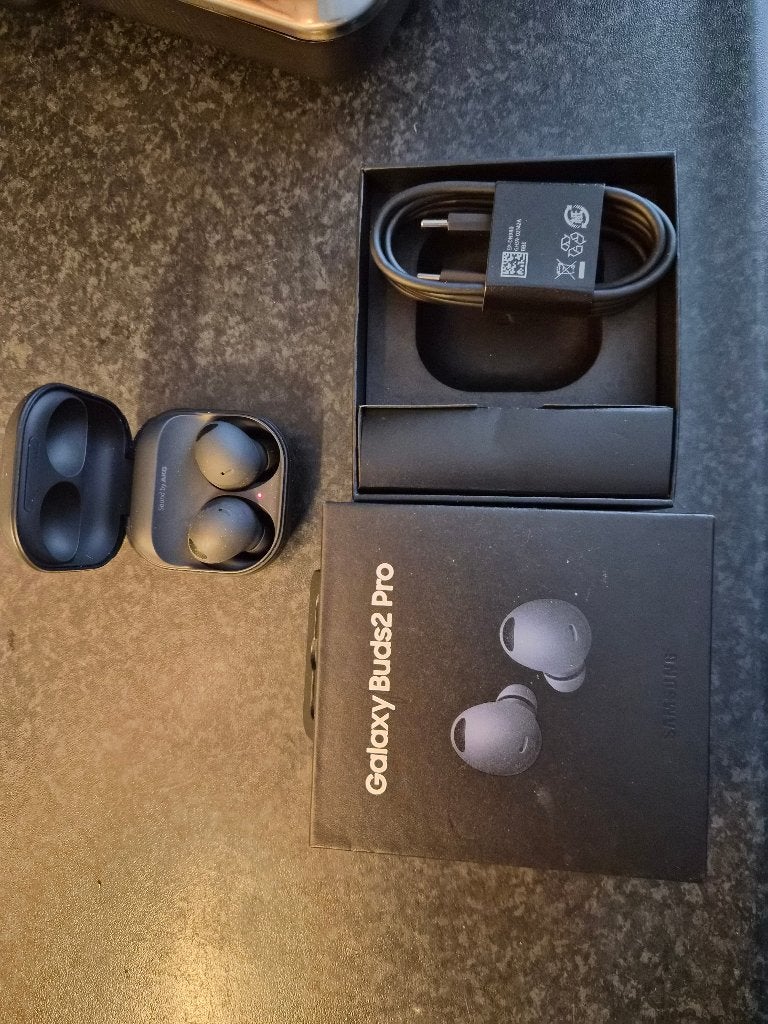 Samsung galaxy buds 2 pro, Telecommunicatie, Mobiele telefoons | Oordopjes, Ophalen, Gebruikt, Zwart, In oorschelp (earbud)