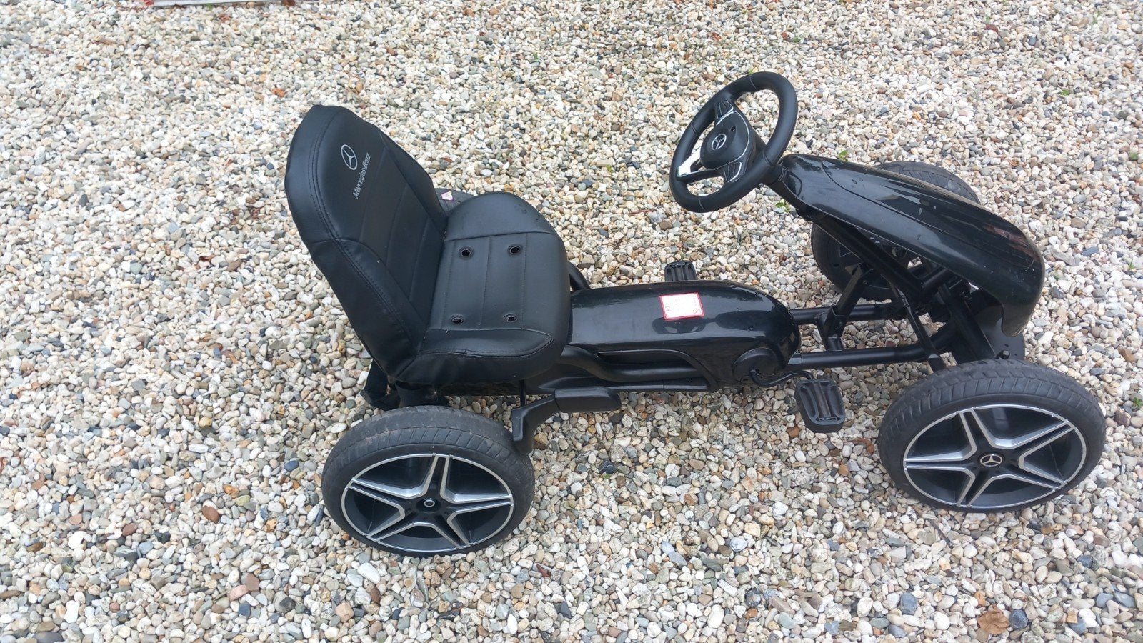 Mercedes-Benz skelter Go-Kart Zwart / zo goed als nieuw, Ophalen, Zo goed als nieuw, Trapvoertuig