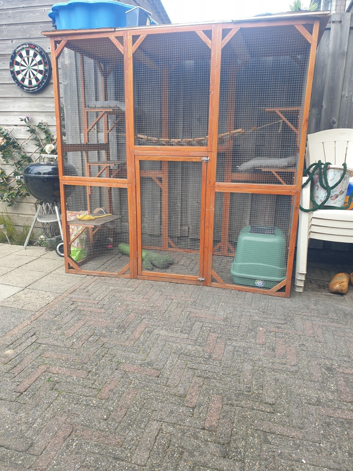 Katten ren opknapper, Ophalen