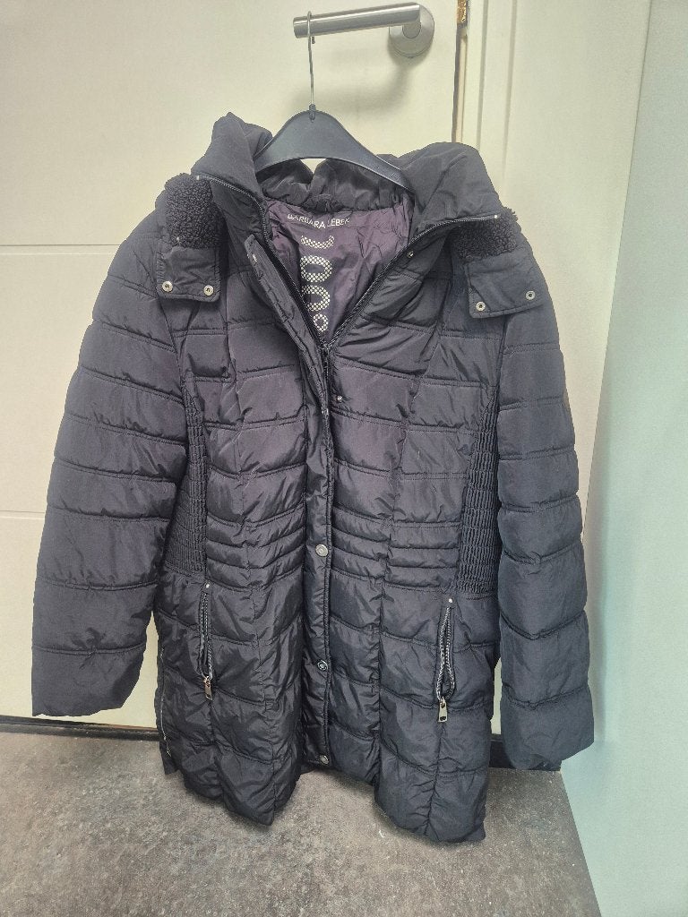 Barbara Lebek gewatteerde jas maat 48, Zwart, Maat 46/48 (XL) of groter, Ophalen of Verzenden, Zo goed als nieuw