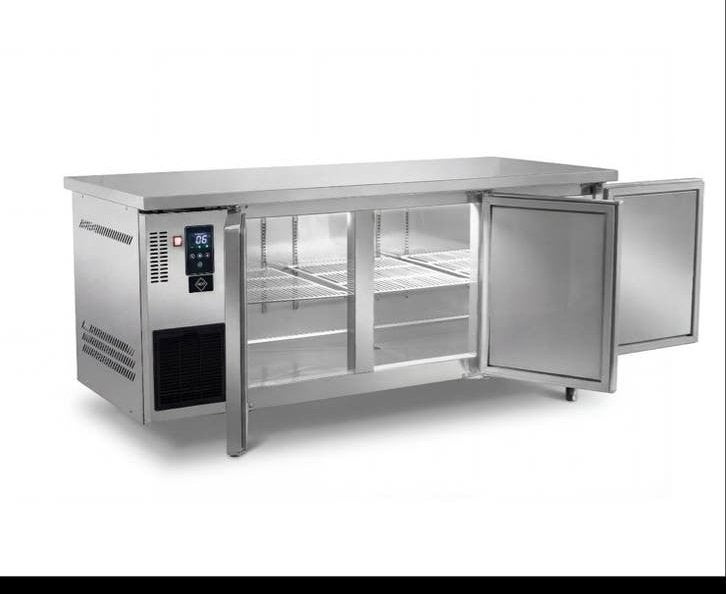 Foto 3 van Nieuwe Koelwerkbank - Perfect voor Horeca Keukens