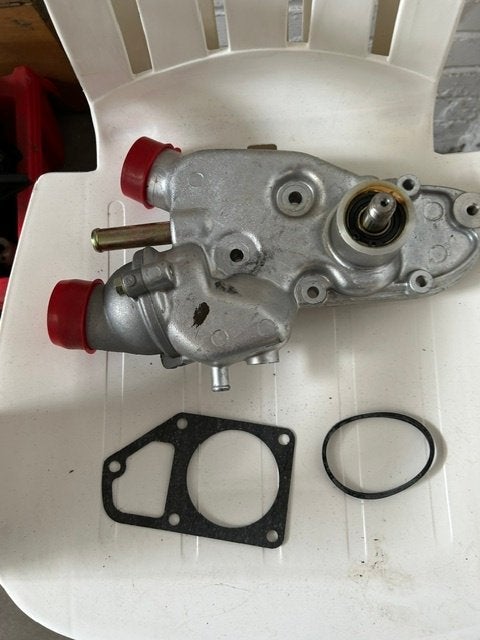 waterpomp Ford Sierra of Granada Diesel, Auto-onderdelen, Ophalen, Nieuw, Ford