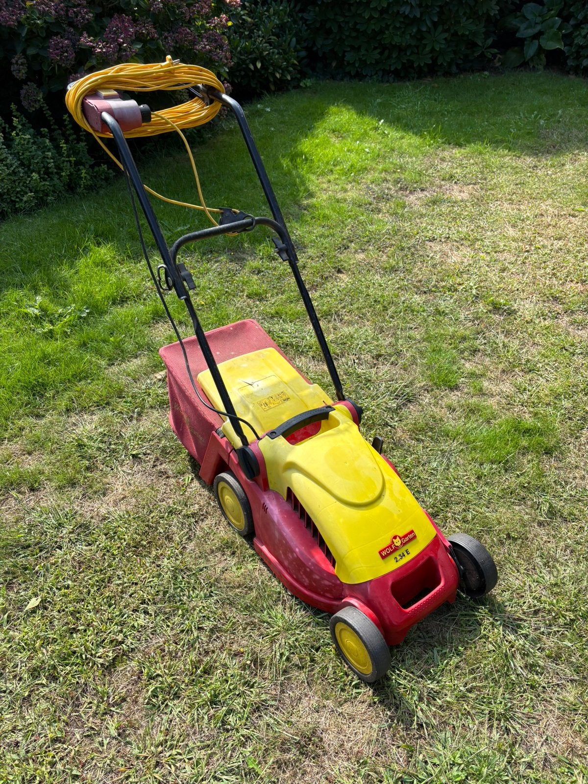 Wolf Garten 2.34 Elektrische grasmaaier, Tuin en Terras, Grasmaaiers, Ophalen, Gebruikt, Elektrische grasmaaier, Opvangzak