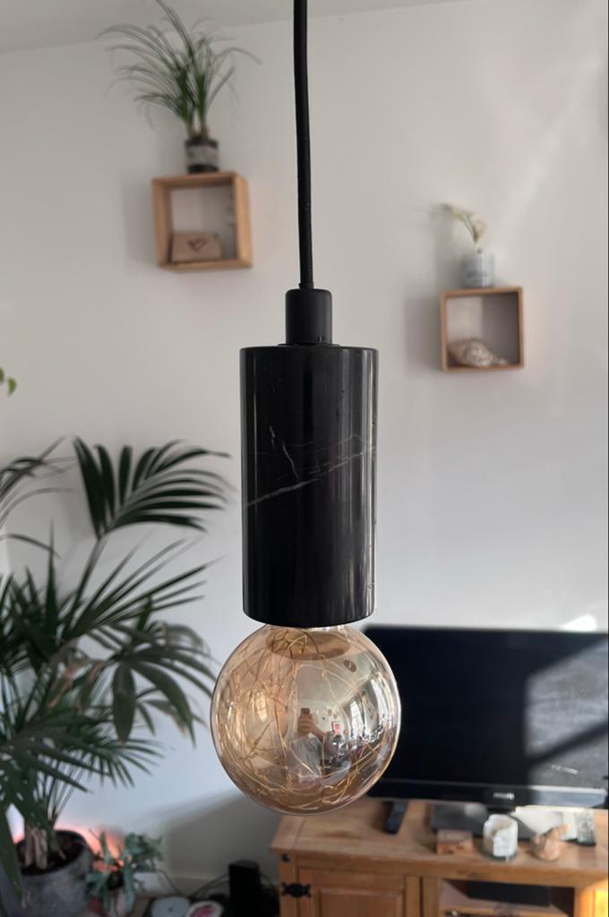 Moderne Zwarte Marmeren Hanglamp met LED-lamp, Overige materialen, Minder dan 50 cm, Ophalen of Verzenden, Zo goed als nieuw