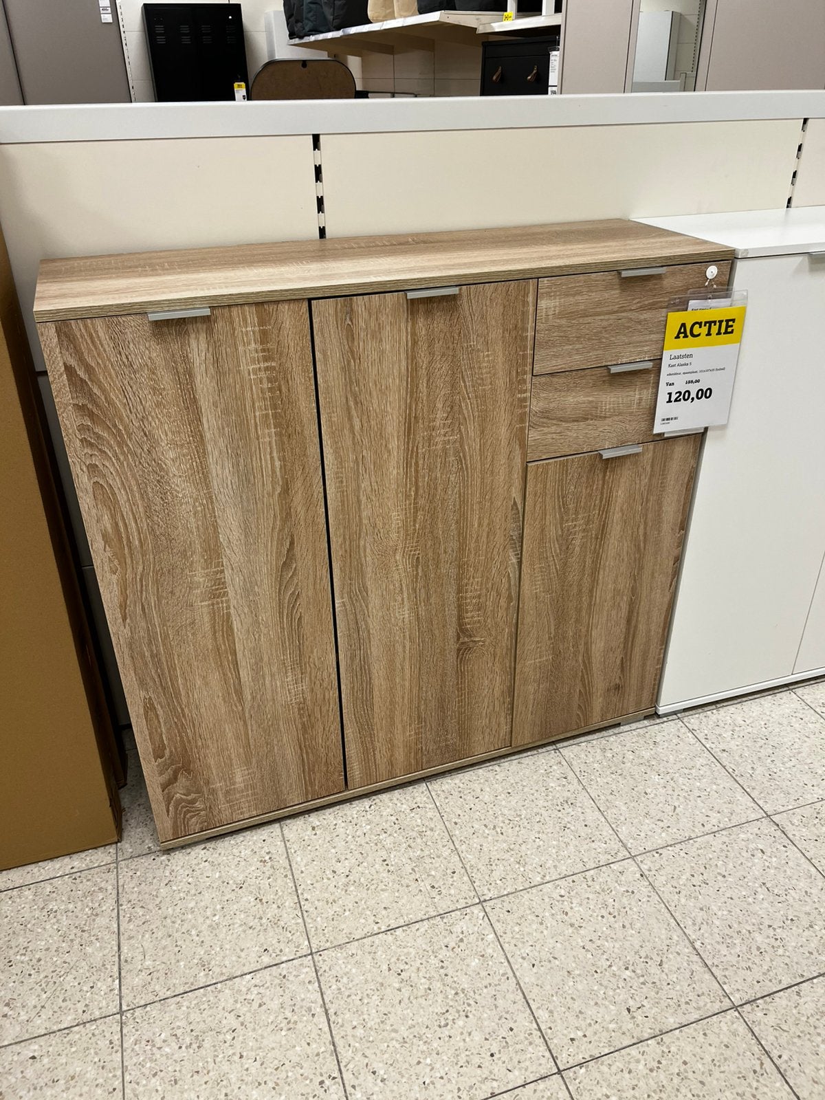 Kast Alaska, Ophalen, Nieuw