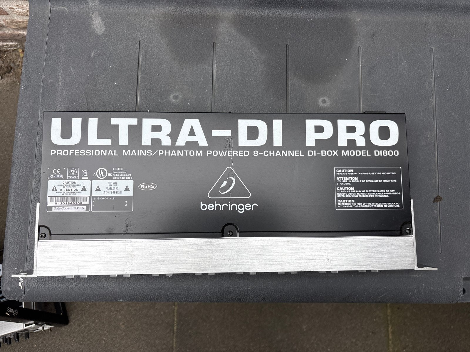 Behringer ULTRA-DI PRO DI800 8-kanaals DI-box, Ophalen, Gebruikt, 5 tot 10 kanalen, Microfooningang