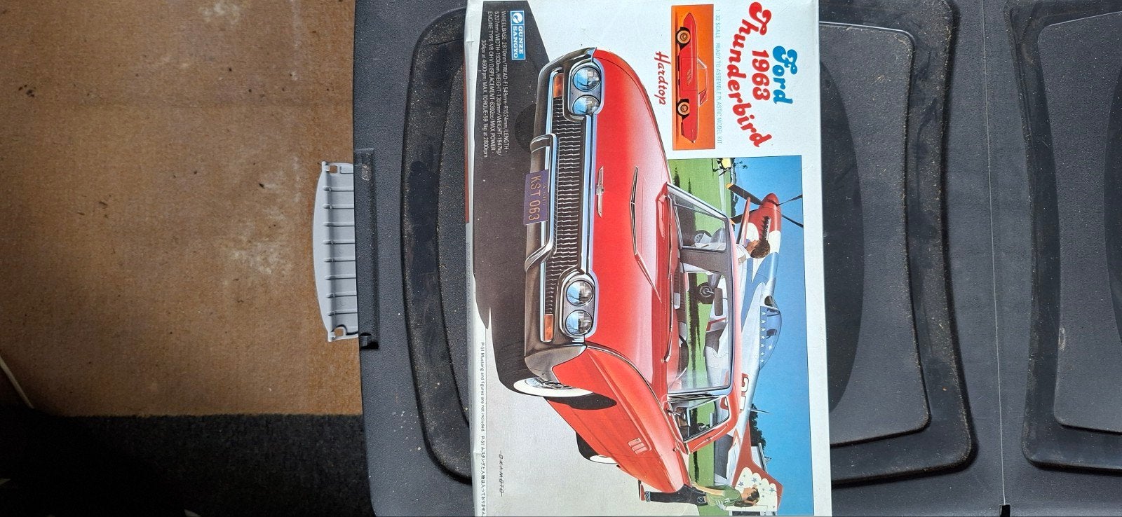 Ford 1963 Thunderbird Hardtop Modelbouw Kit, Auto, 1:32 tot 1:50, Nieuw, Ophalen