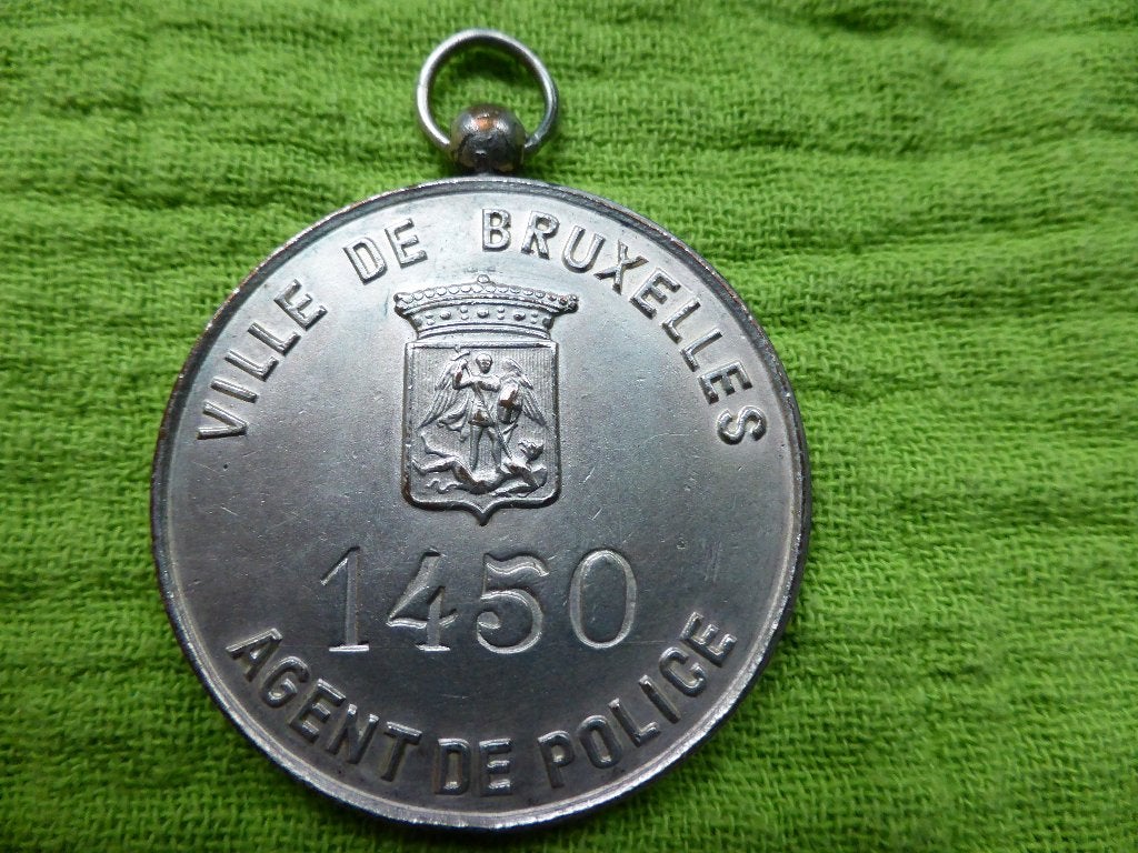 Dienstpenning Agent Politie BRUSSEL (P1), Verzenden, Marechaussee, Overige gebieden, Lintje, Medaille of Wings