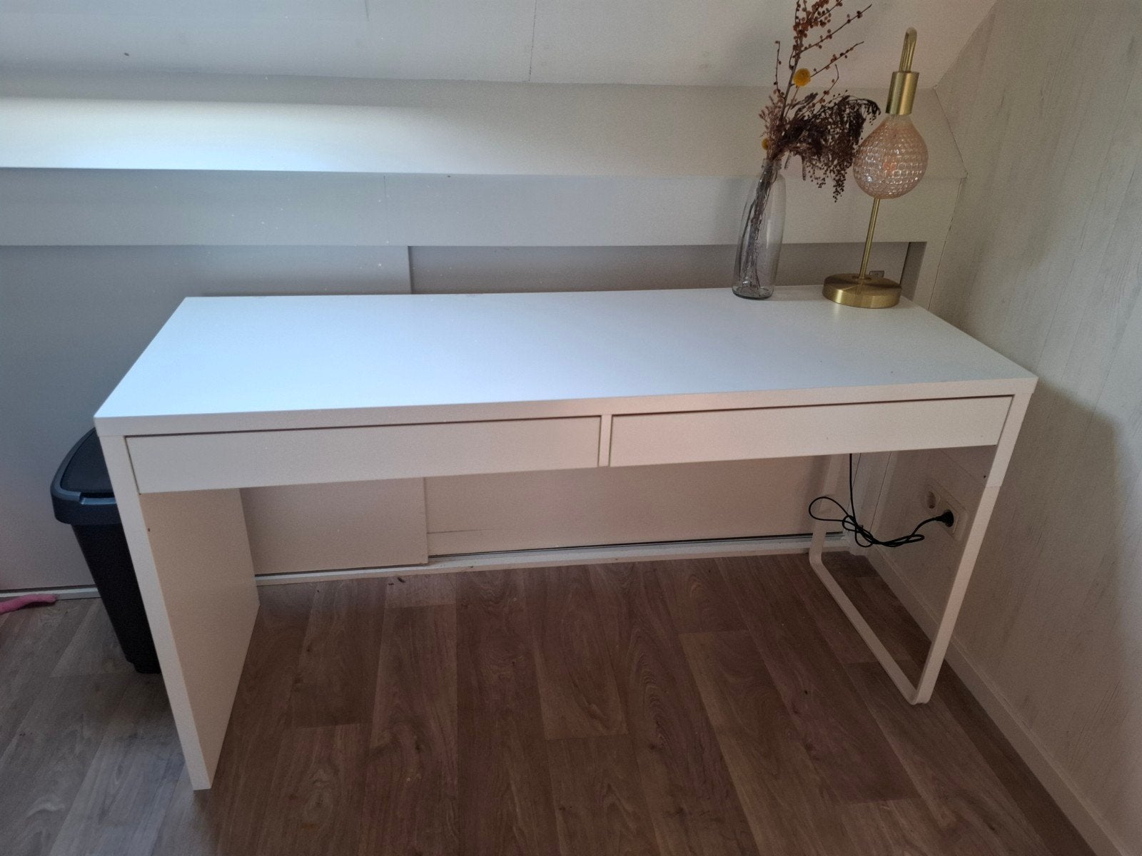 Bureau Micke Ikea wit, Ophalen, Gebruikt