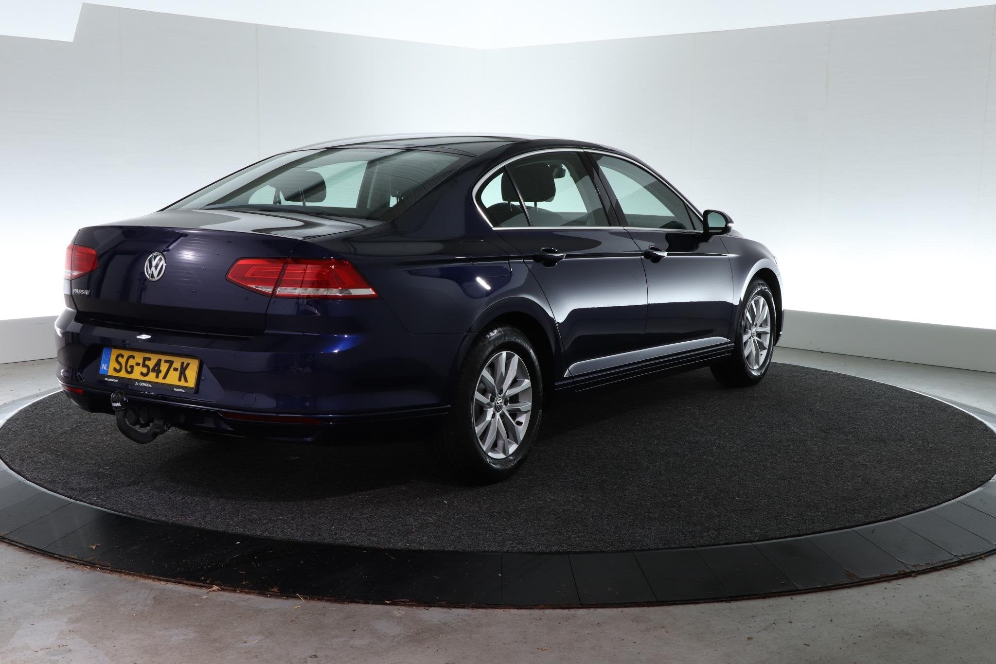 Volkswagen Passat 1.4 TSI Comfortline | TREKHAAK |, Gebruikt, 4 cilinders, Blauw, Origineel Nederlands