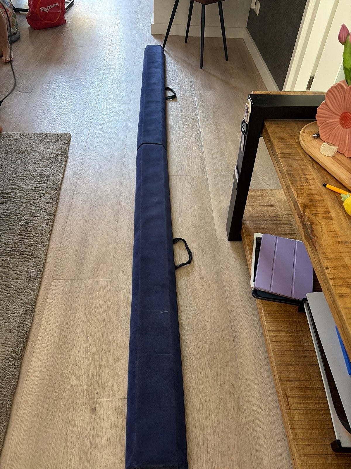 Turnbalk van fluweel stof, Sport en Fitness, Turnen, Ophalen, Gebruikt, Blauw, Materiaal