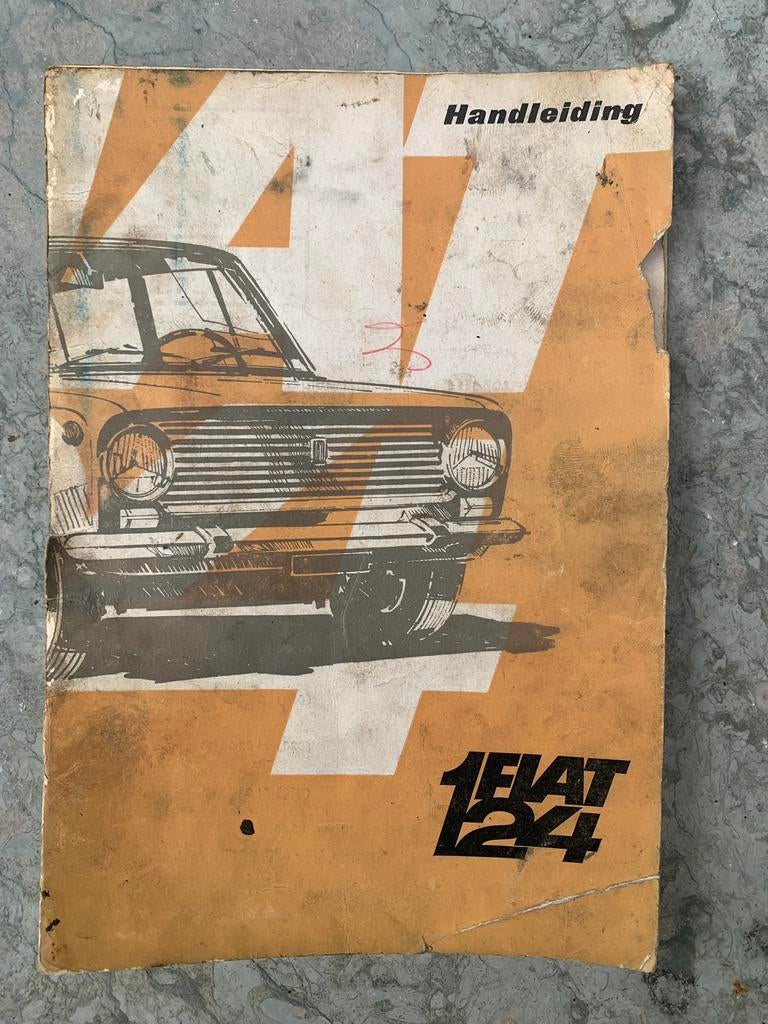 Instructie boekje Fiat 124 + LADA folder., Auto diversen, Handleidingen en Instructieboekjes, Ophalen of Verzenden