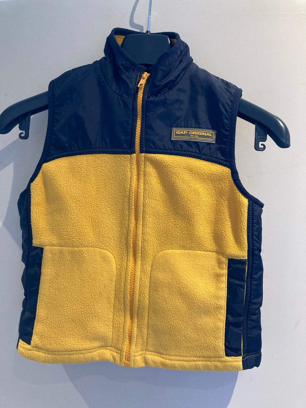 GAP Fleece Bodywarmer Maat 104, Kinderen en Baby's, Ophalen of Verzenden, Gebruikt, Jongen of Meisje, Overige typen
