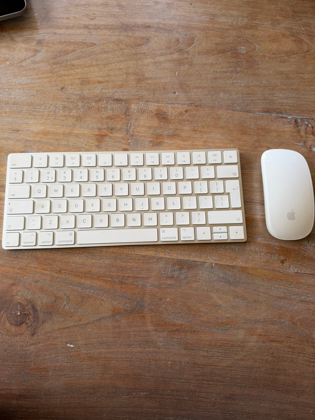 Apple Magic Keyboard en Mouse 2 | ALS NIEUW, Ophalen of Verzenden, Qwerty, Zo goed als nieuw, Draadloos