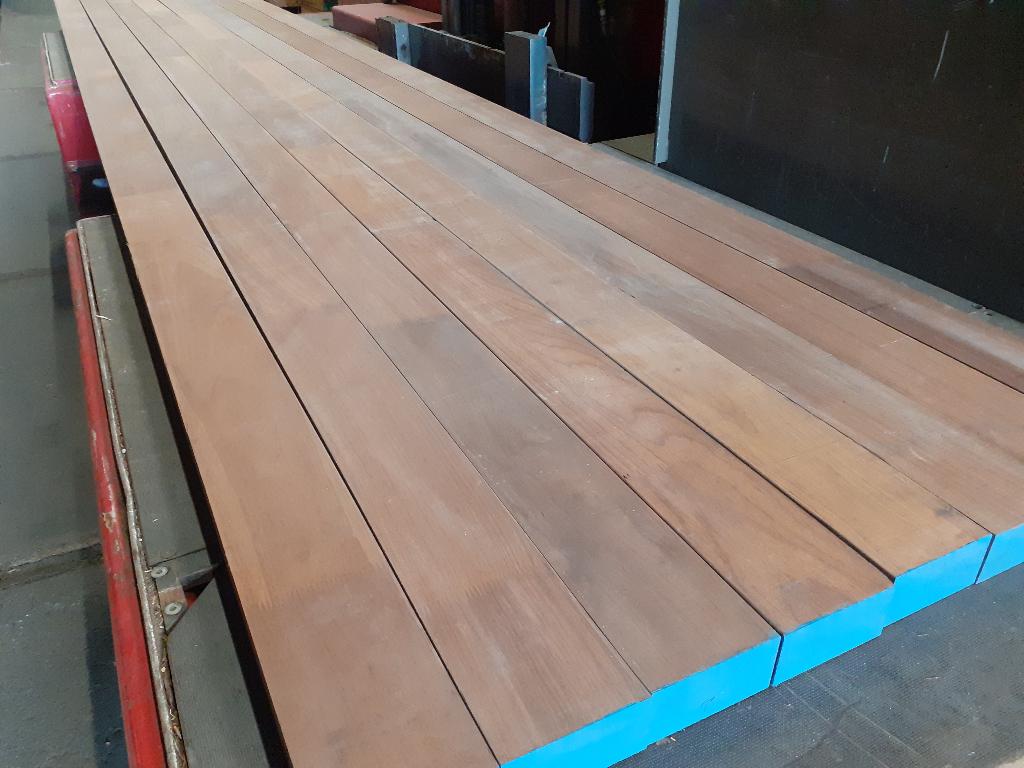4 kopmaten gelegenheidspartijen kozijnhout lengte 590 cm, Nieuw, Ophalen of Verzenden, Hardhout, 250 cm of meer