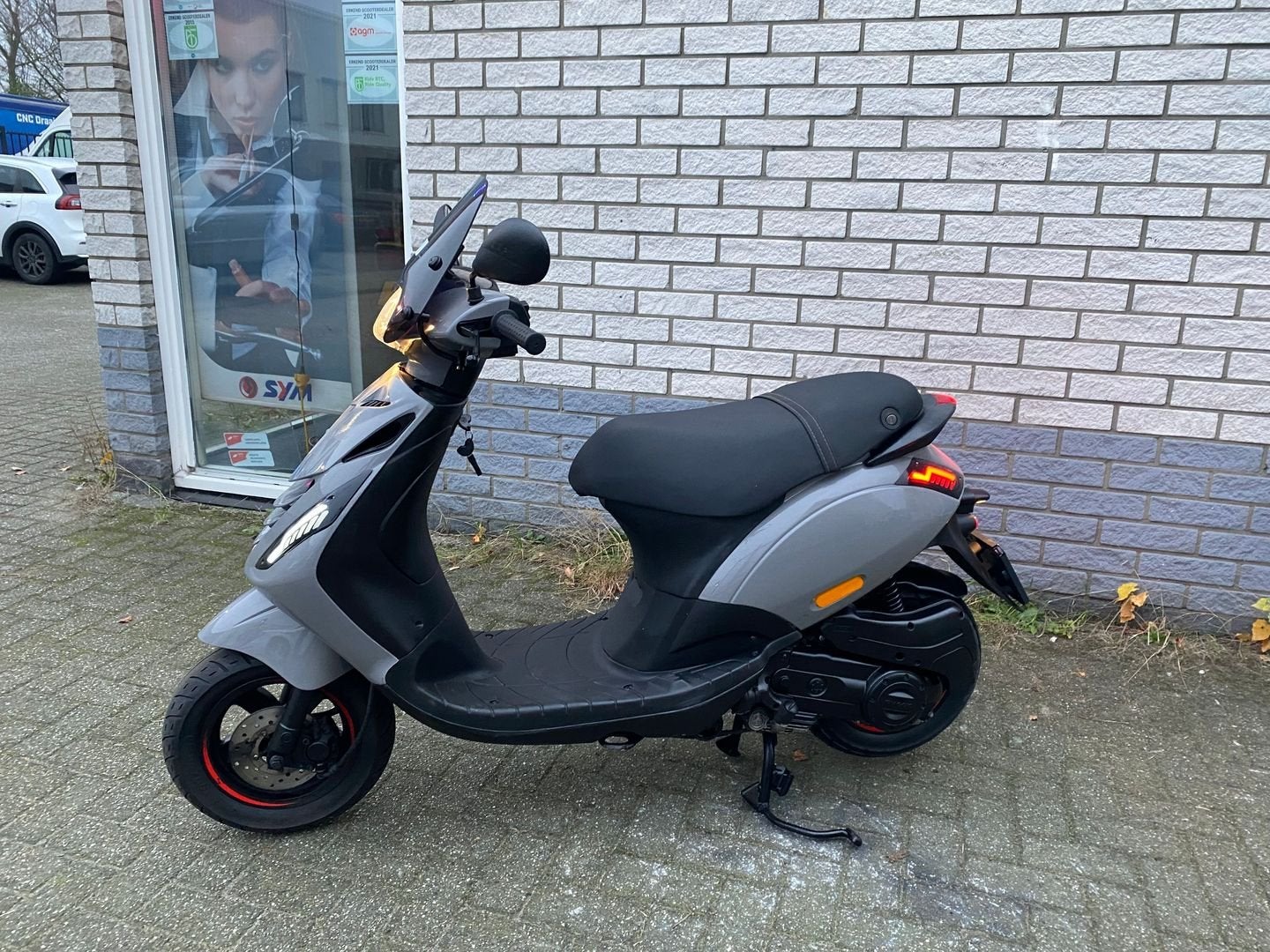 PRACHTIGE PIAGGIO ZIP SP 45KM NARDO GREY BJ2021 9000KM, PIAGGIO, Onbekend, Onbekend, Piaggio