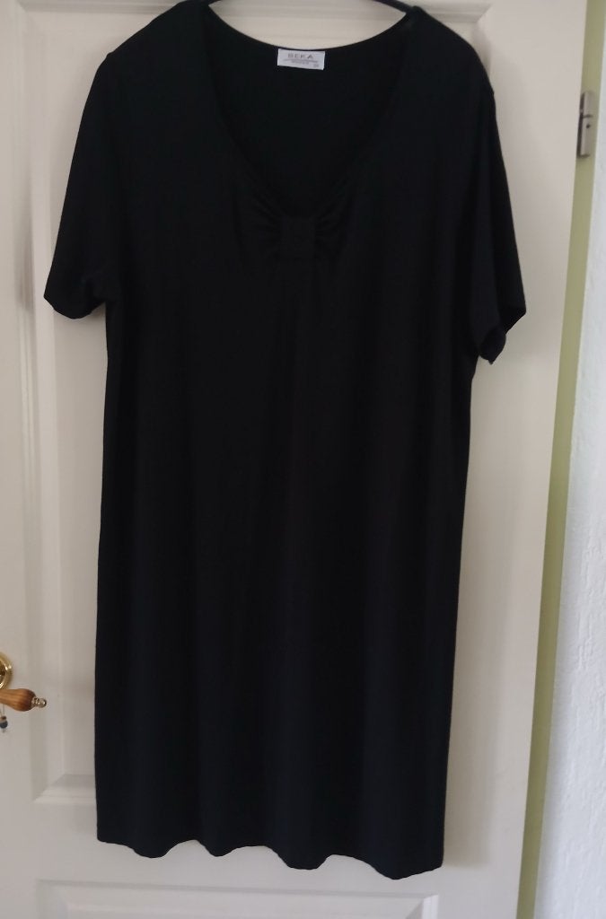 Mooi zwart tuniek van Beka maat 50, Berska, Zwart, Nieuw, Shirt of Top