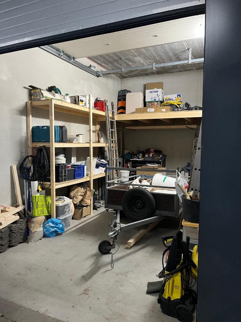 Te huur opslagbox Dordrecht beschikbaar per 1 september, Zakelijke goederen, Bedrijfs Onroerend goed, 21 m², Huur, Opslag of Loods