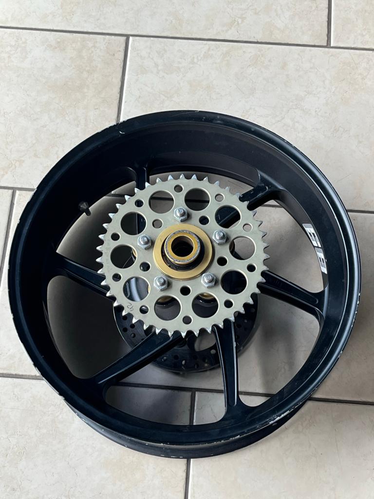 Yamaha R1 2015 en nieuwer PVM achterwiel, Motoren, Ophalen of Verzenden, Gebruikt