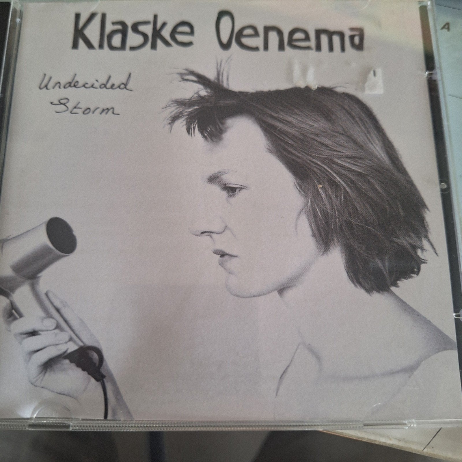 Klaske Oenema - Undecided Storm CD (2011), Gebruikt, Ophalen of Verzenden, Singer-songwriter, Inclusief doosje
