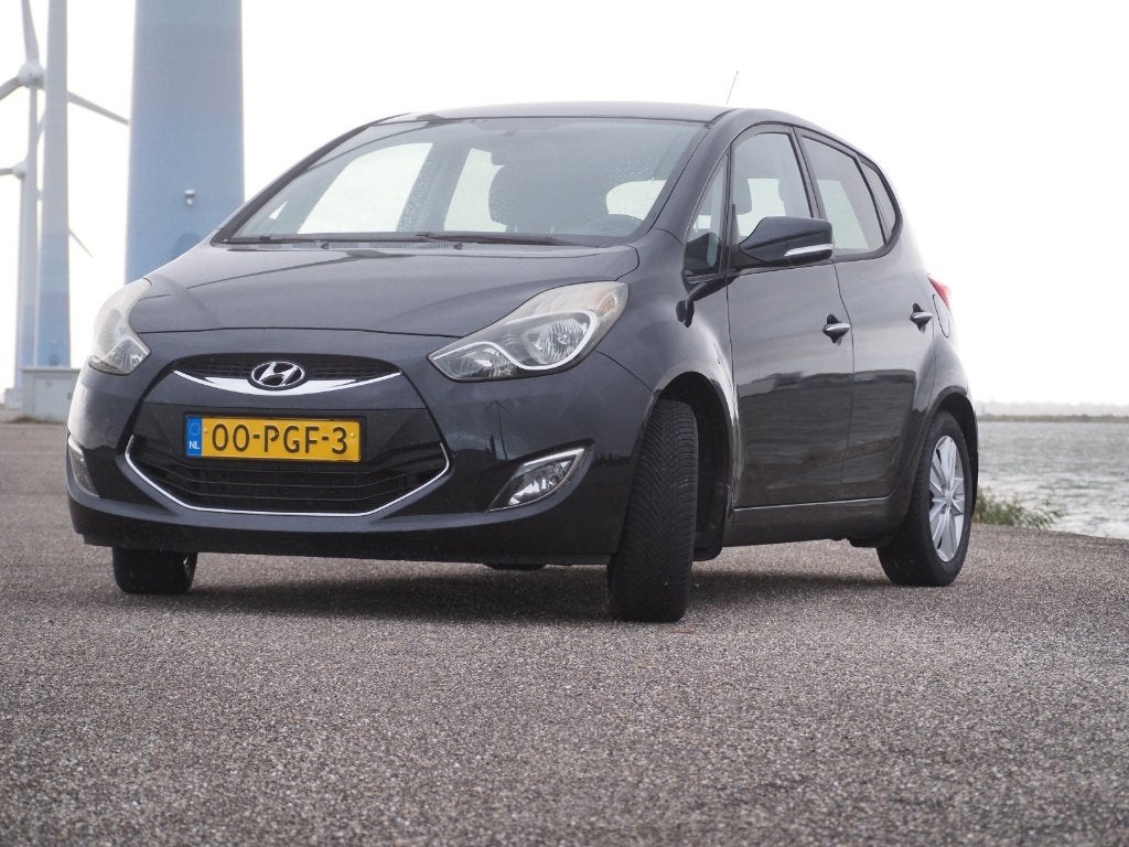 Hyundai iX20 1.4 Cvvt 2011 Zwart, Auto's, Voorwielaandrijving, 4 cilinders, 1396 cc, 1153 kg