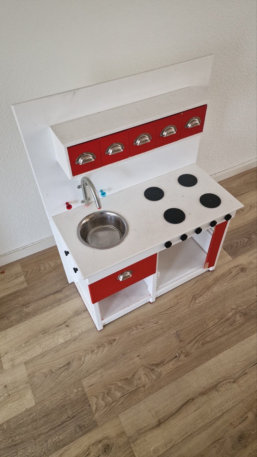 gratis Houten speelkeuken - deur defect, rest goed, Ophalen, Gebruikt, Jongen of Meisje