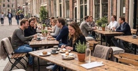 Vintage Berlin biertafels te huur 16 stuks, Ophalen of Verzenden, Gebruikt, Overige