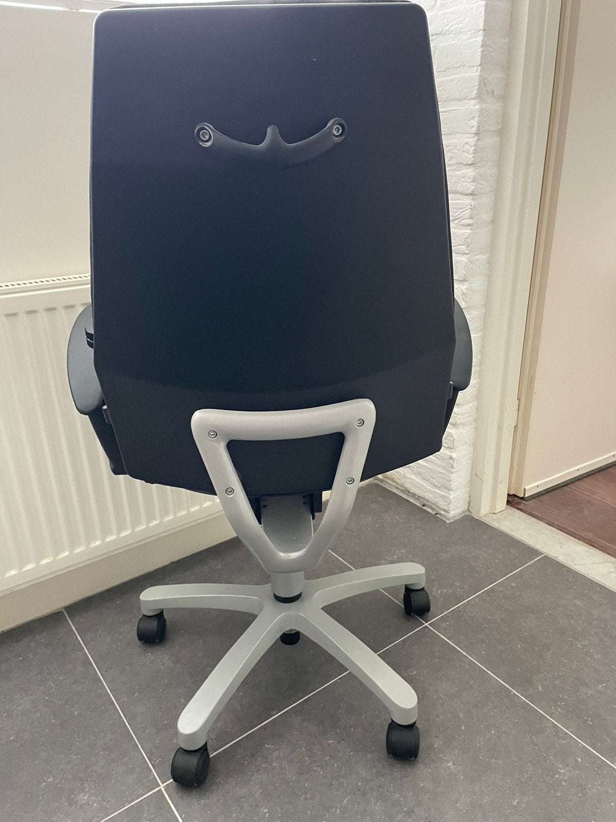 Bureaustoel van Topstar zwart - Ergonomisch, Huis en Inrichting, Bureaustoelen, Ophalen, Zwart, Zo goed als nieuw, Bureaustoel