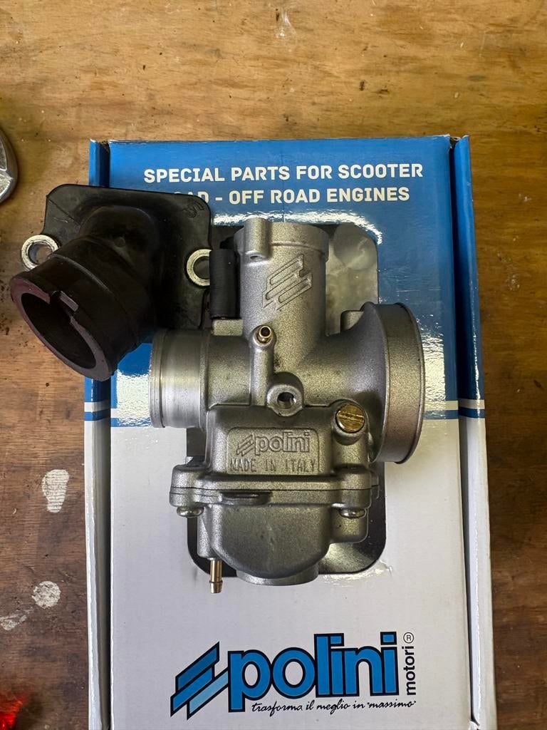 23 mm Polini carburateur, Ophalen