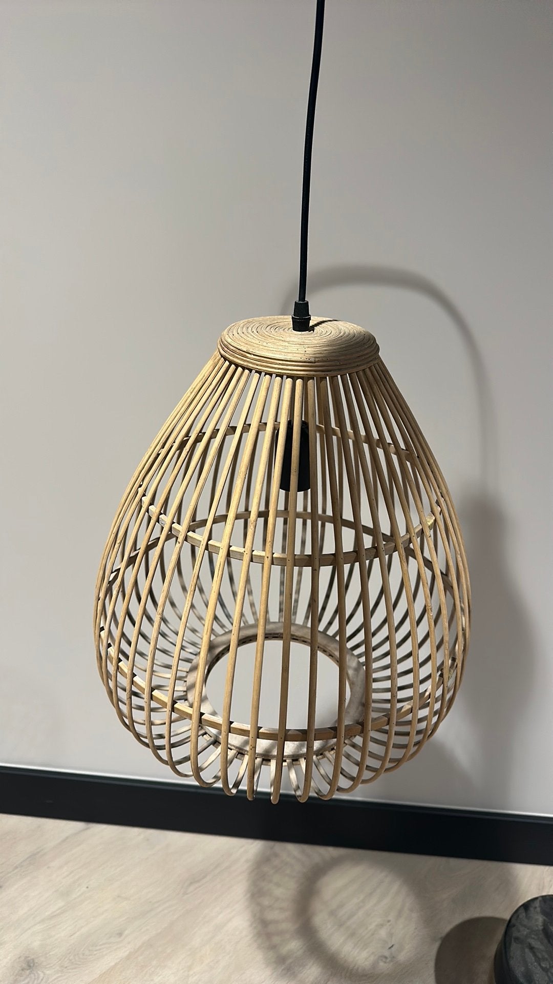 Rieten hanglamp, Huis en Inrichting, Lampen | Hanglampen, Ophalen, Nieuw