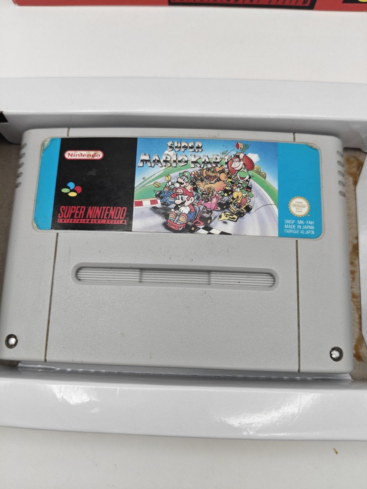 Super Mario Kart SNES met doos, Nintendo, Racen en Vliegen, 2 spelers, Eén computer