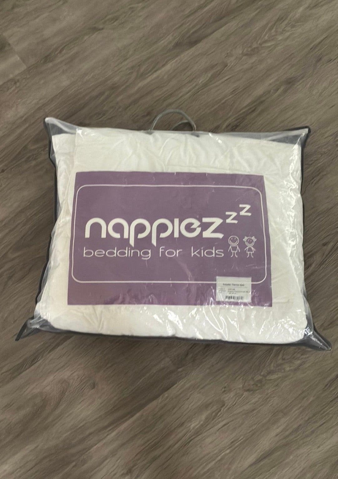 Peuter dekbed (120x150) 4-seizoenen (Nappiez), Ophalen, Jongetje of Meisje, Wit, Kinderbed