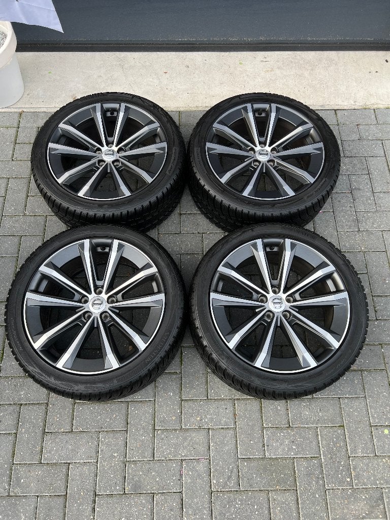 4x Originele 19 inch velgen Volvo V90/S90 winterbanden