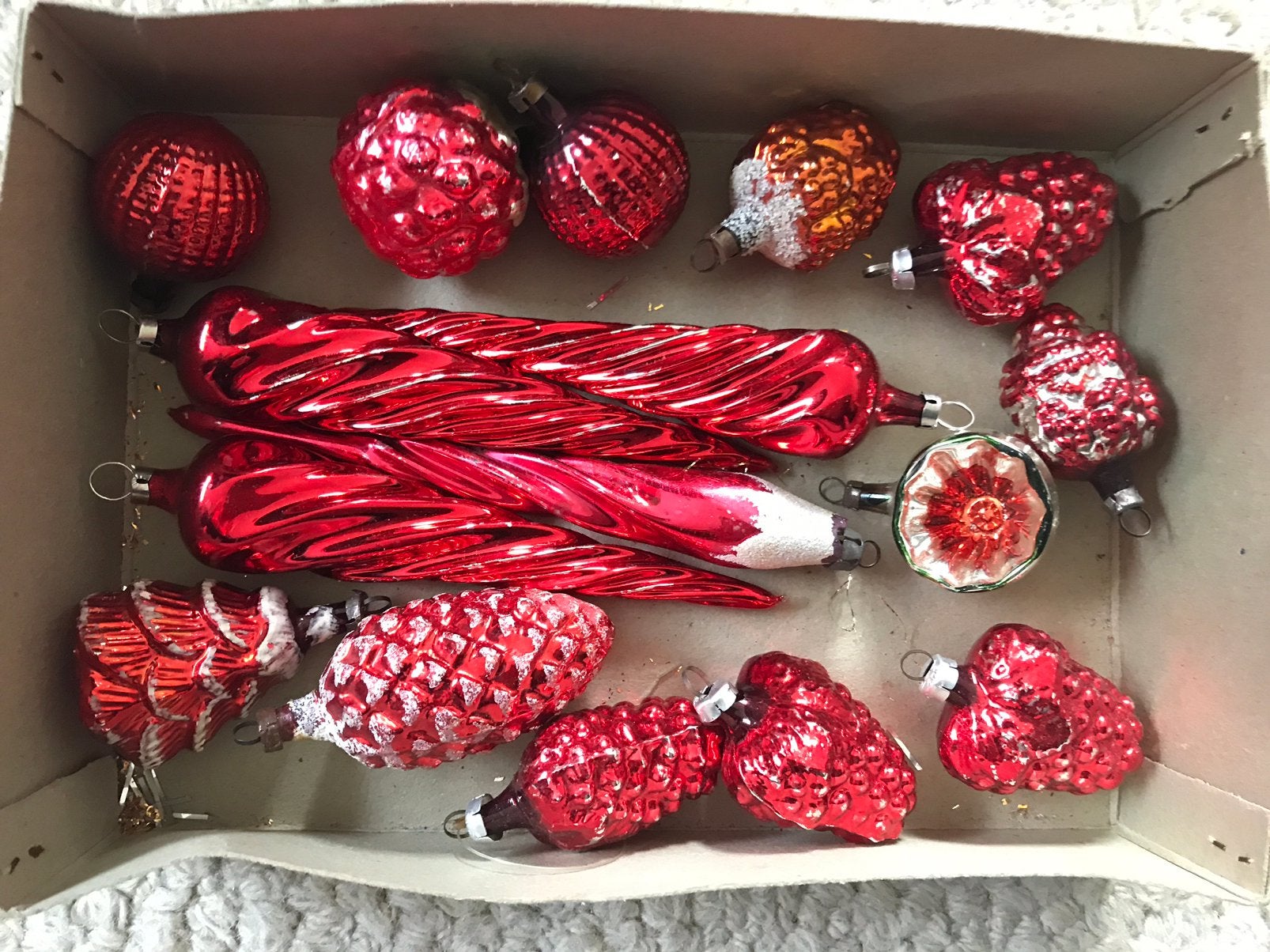 Doosje oude rode kerstballen 16stuks, Ophalen of Verzenden, Gebruikt