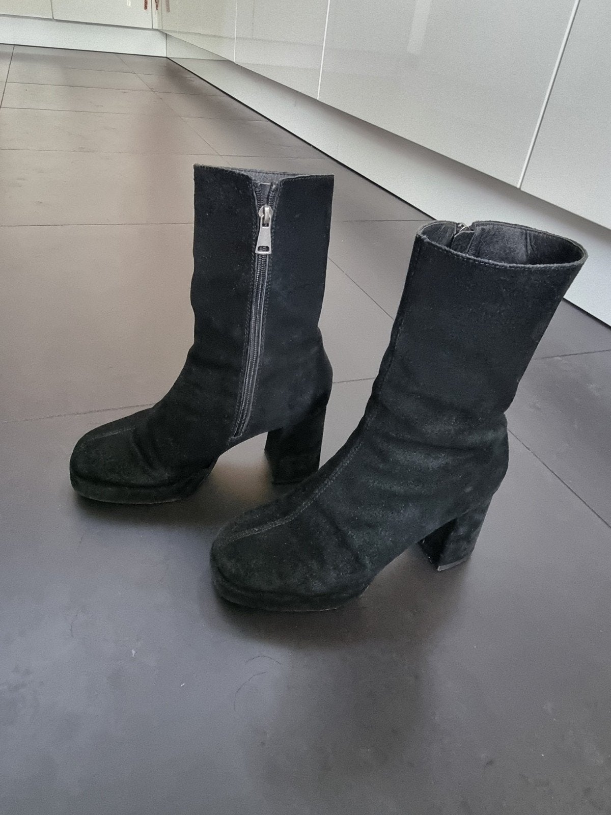 laarsje merk Gabor mt 37, Hoge laarzen, Zwart, Gabor, Ophalen of Verzenden
