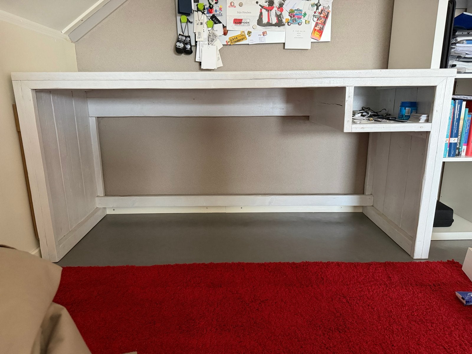Mooi wit steigerhouten bureau (160x58x75 cm), Overige typen, Hout, Ophalen of Verzenden, Zo goed als nieuw