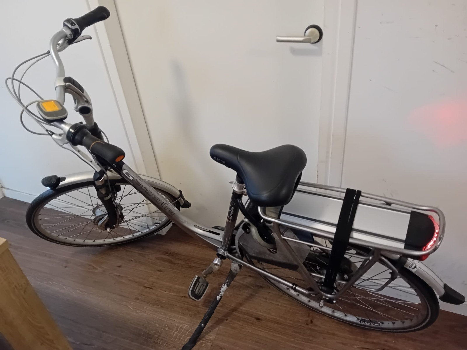 elektrische fiets gazelle 7 versnelling 28inch goed staat, Fietsen en Brommers, Ophalen of Verzenden, Zo goed als nieuw, 20 inch of meer