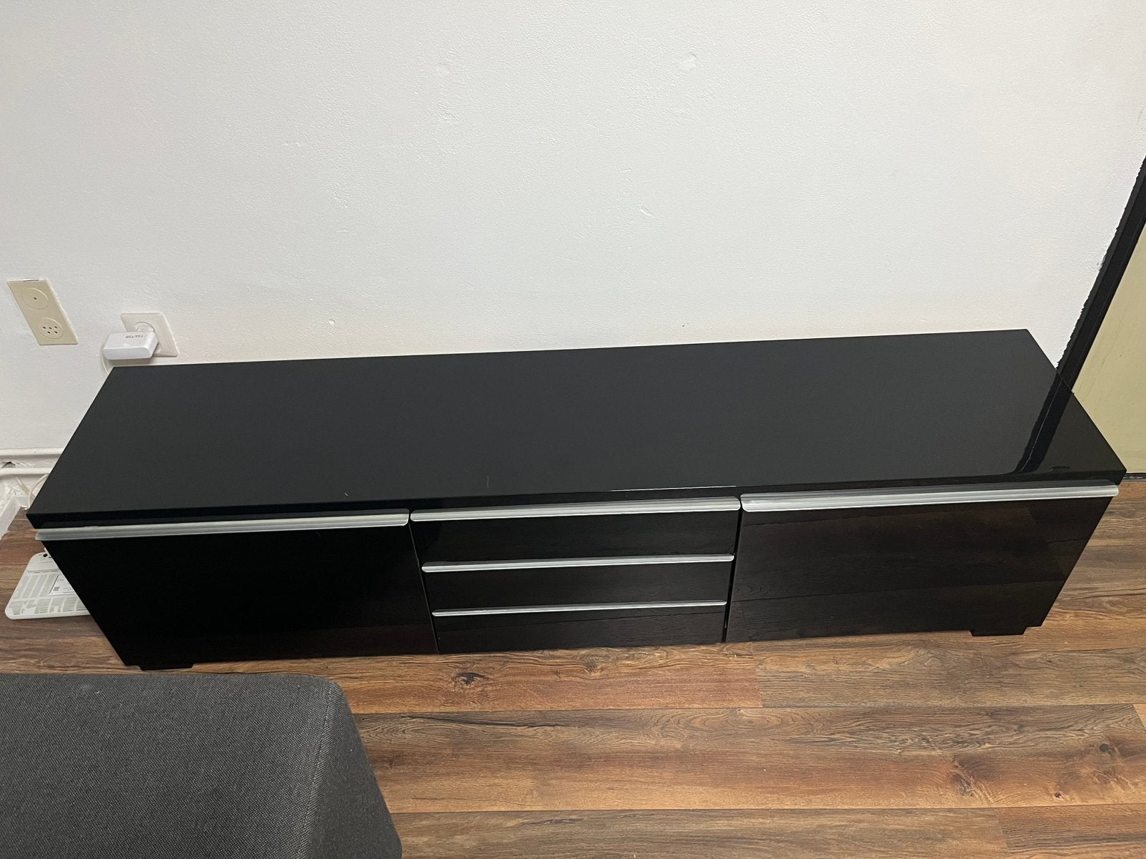 Zwart TV-meubel met lades en deuren, Huis en Inrichting, Kasten | Televisiemeubels, Ophalen, Overige materialen, Gebruikt, 100 tot 150 cm
