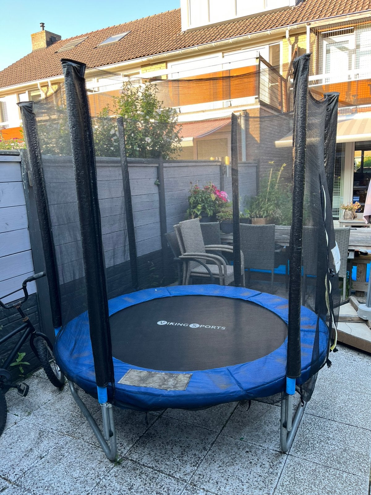 Viking Sports trampoline met veiligheidsnet, Ophalen, Zo goed als nieuw