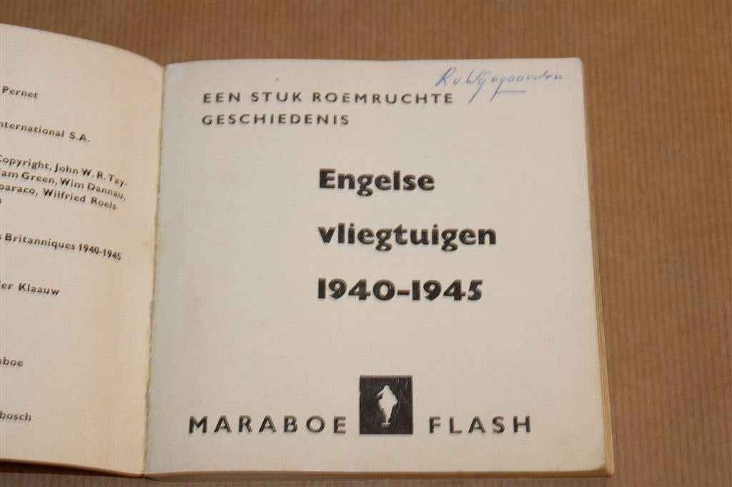 Engelse Vliegtuigen 1940-1945 — Luchtmacht in WOII 1963, Ophalen of Verzenden, Tweede Wereldoorlog, Gelezen, Overige onderwerpen