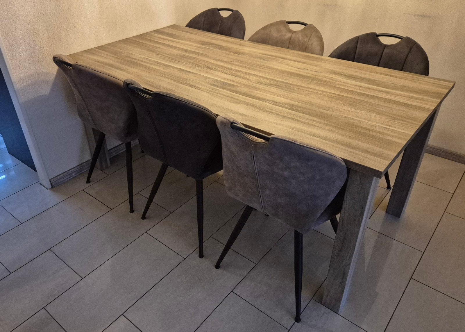 Eetkamertafel 180x90x76 cm inclusief 6 stoelen, Huis en Inrichting, Ophalen