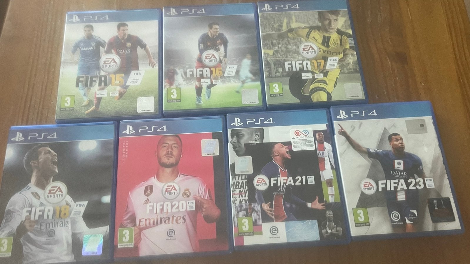 FIFA PS4 7 Games - Diverse Collectie (FIFA 15 t/m FIFA 23), Gebruikt, Eén computer, Ophalen of Verzenden, Sport