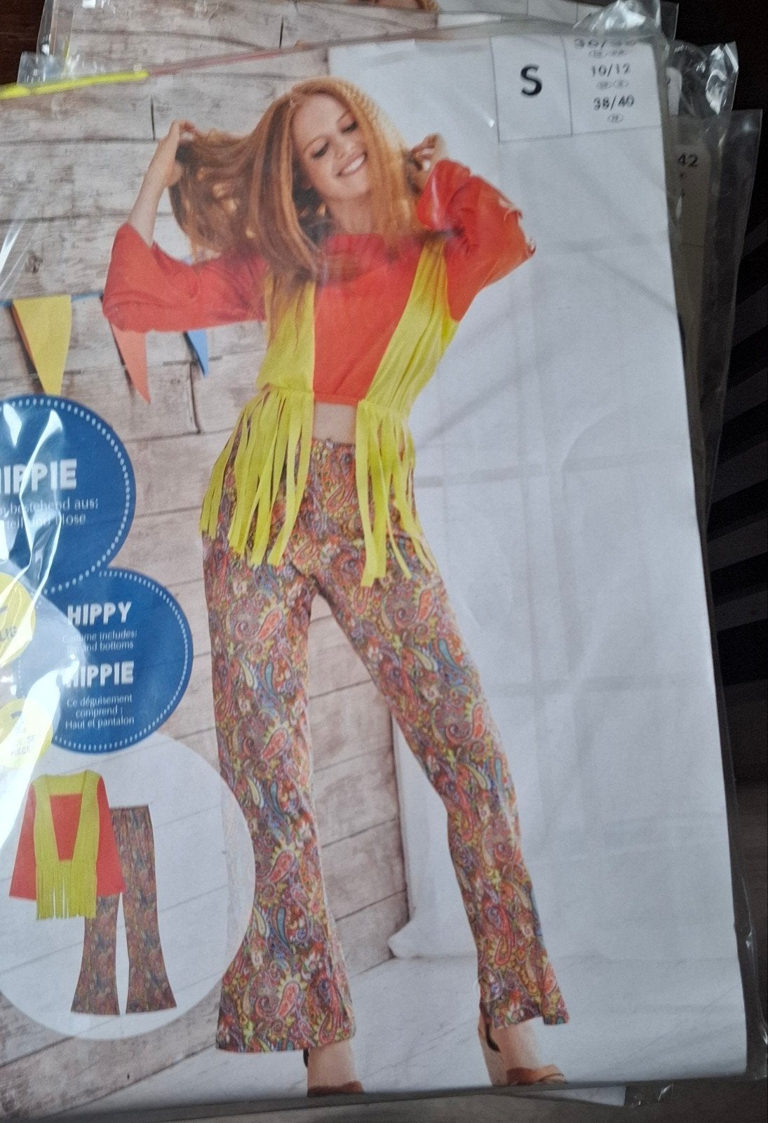 partij 10 stuks 4x hippie 4xpiraat 2xfruit, Onbekend@voorbeeld.com, Carnaval, Onbekend, Nieuw